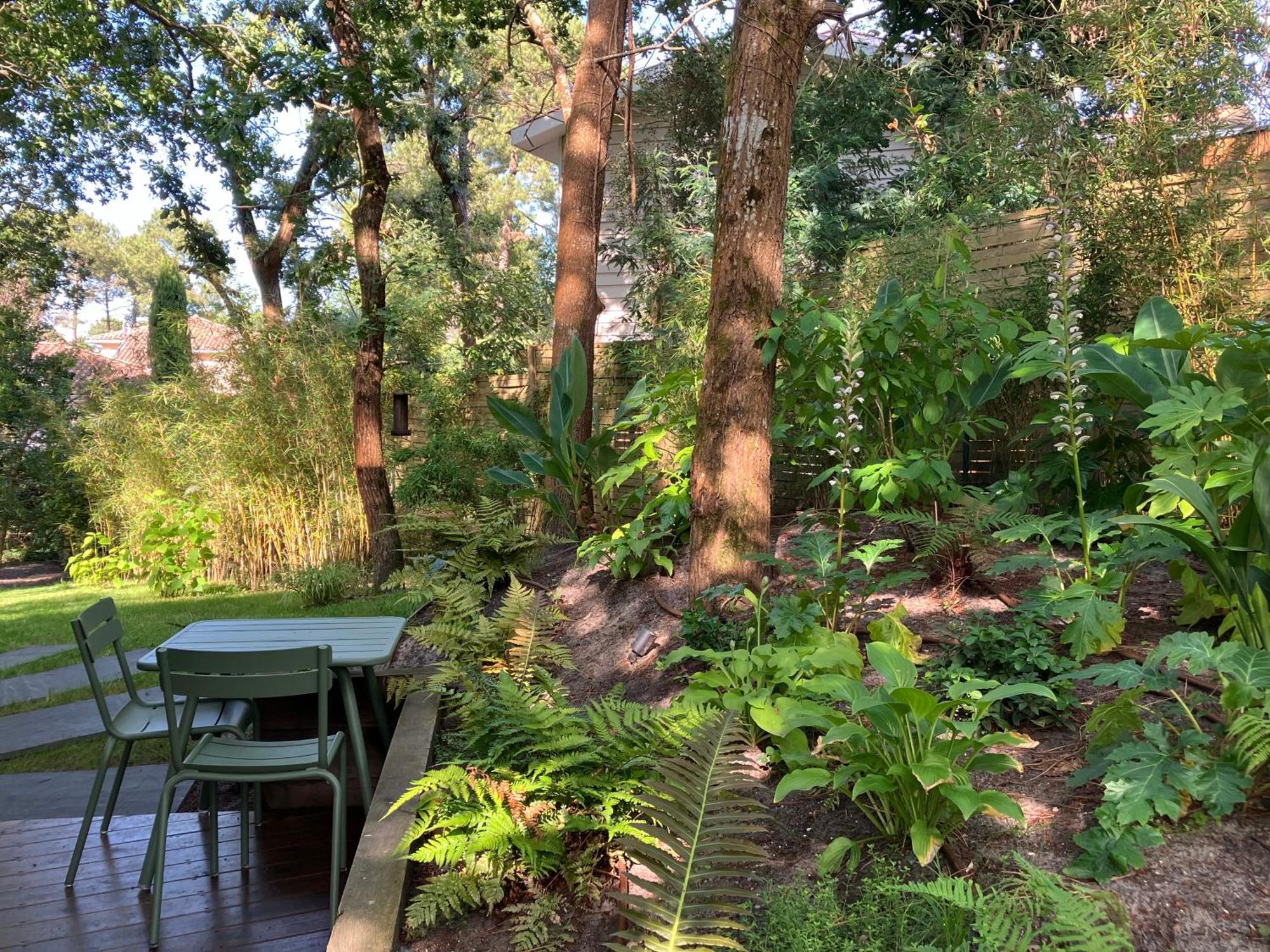 Nouveau - Ecolodge 'Calme Et Nature' - Avec Piscine Au Golf-Lac De Biscarrosse - Couchage 2 Personnes エクステリア 写真
